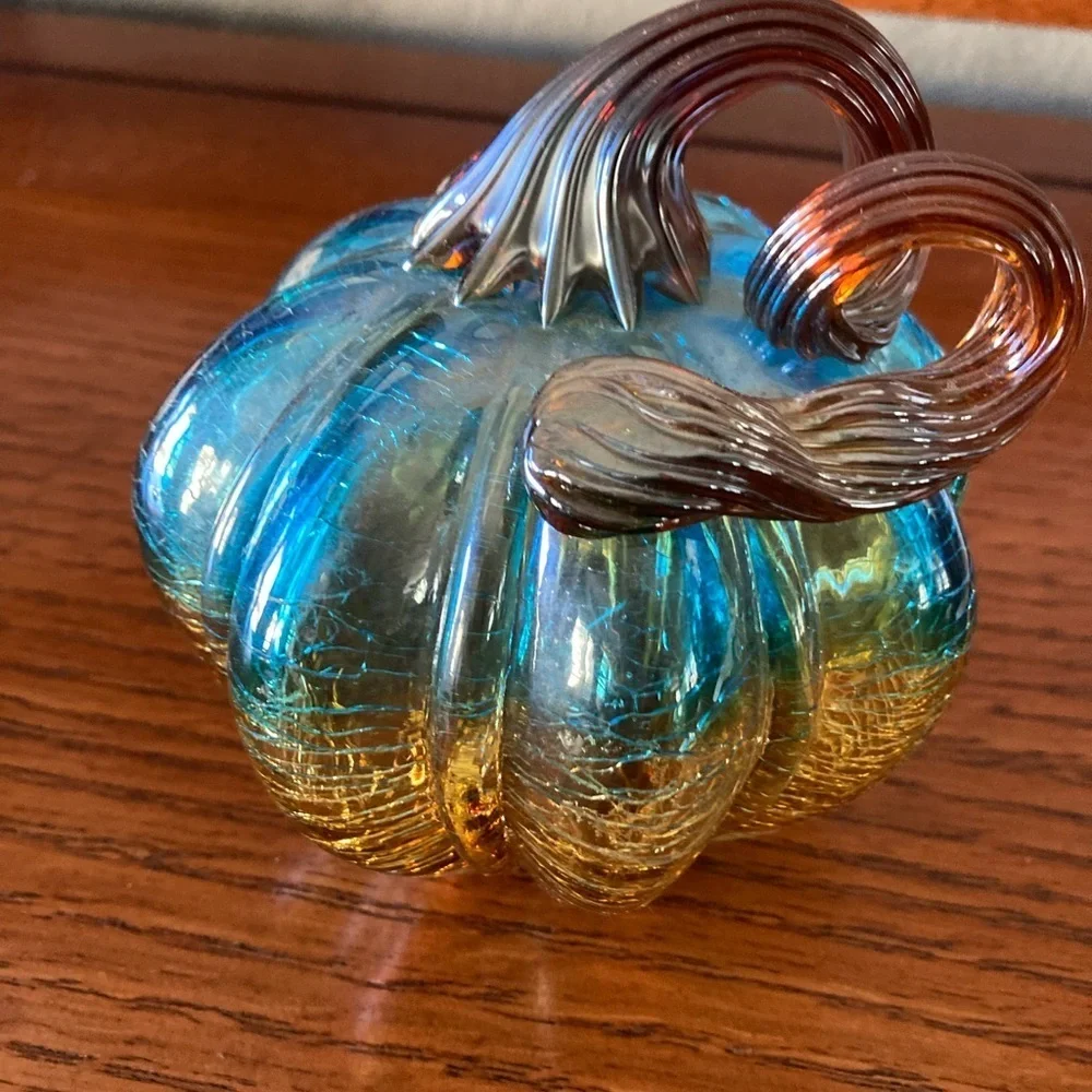 Art Glass Pumpkin Pier One hand blown Thanksgiving 5 1/2”